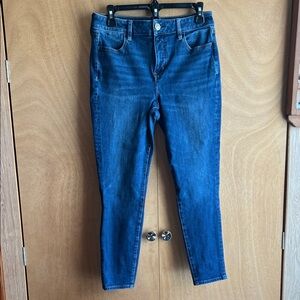 American Eagle Outfitters High Rise Jegging in Dark Blue Wash “the dream jean”